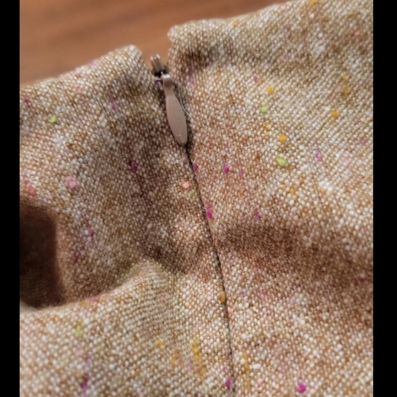 Vintage Bebe Raw Hem Speckled Wool Pencil Skirt - Picture 6 of 6